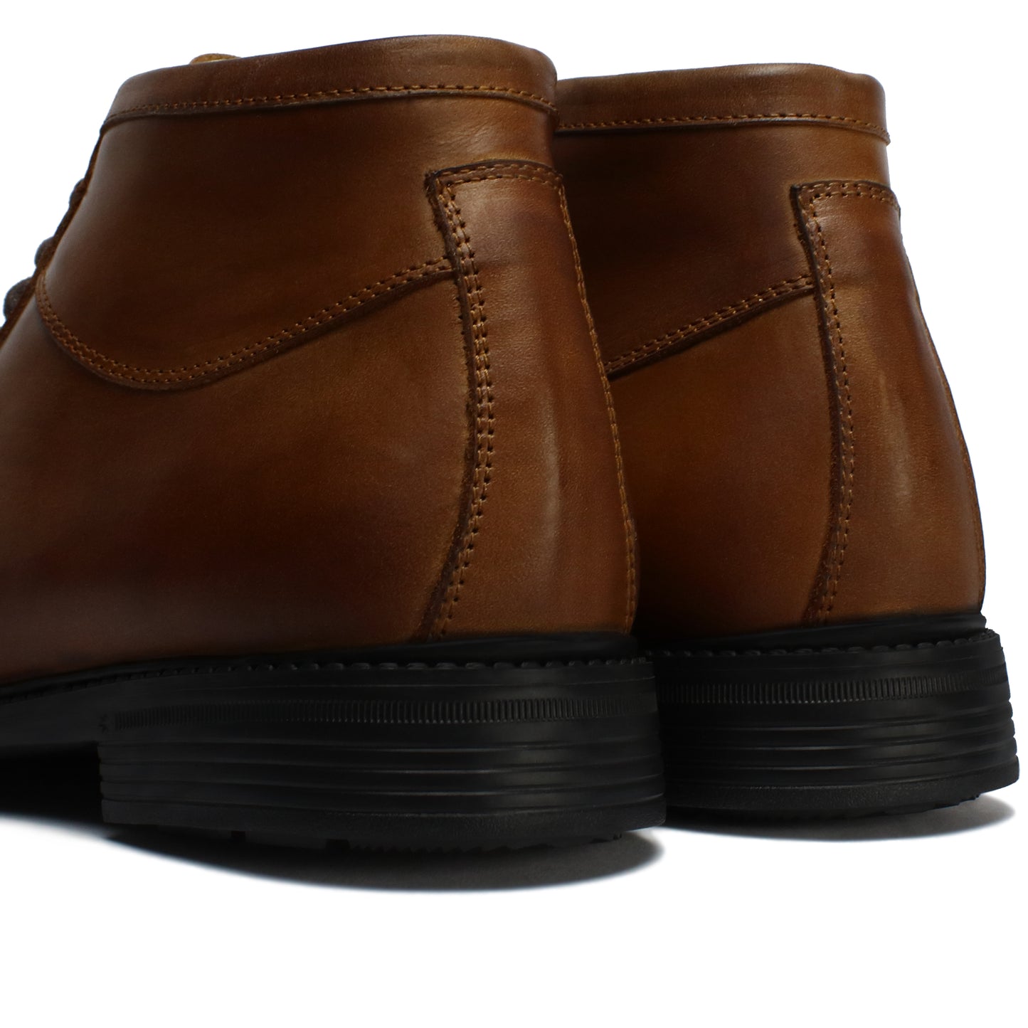 041 BOTTINE EN CUIR CAMEL