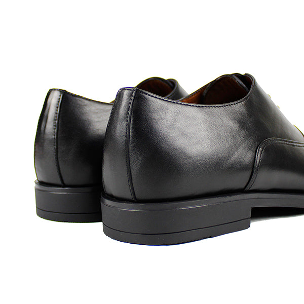 650 CHAUSSURE EN CUIR NOIR