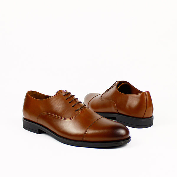 650 CHAUSSURE EN CUIR CAJOU