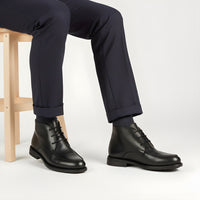 042 BOTTINE EN CUIR NOIR