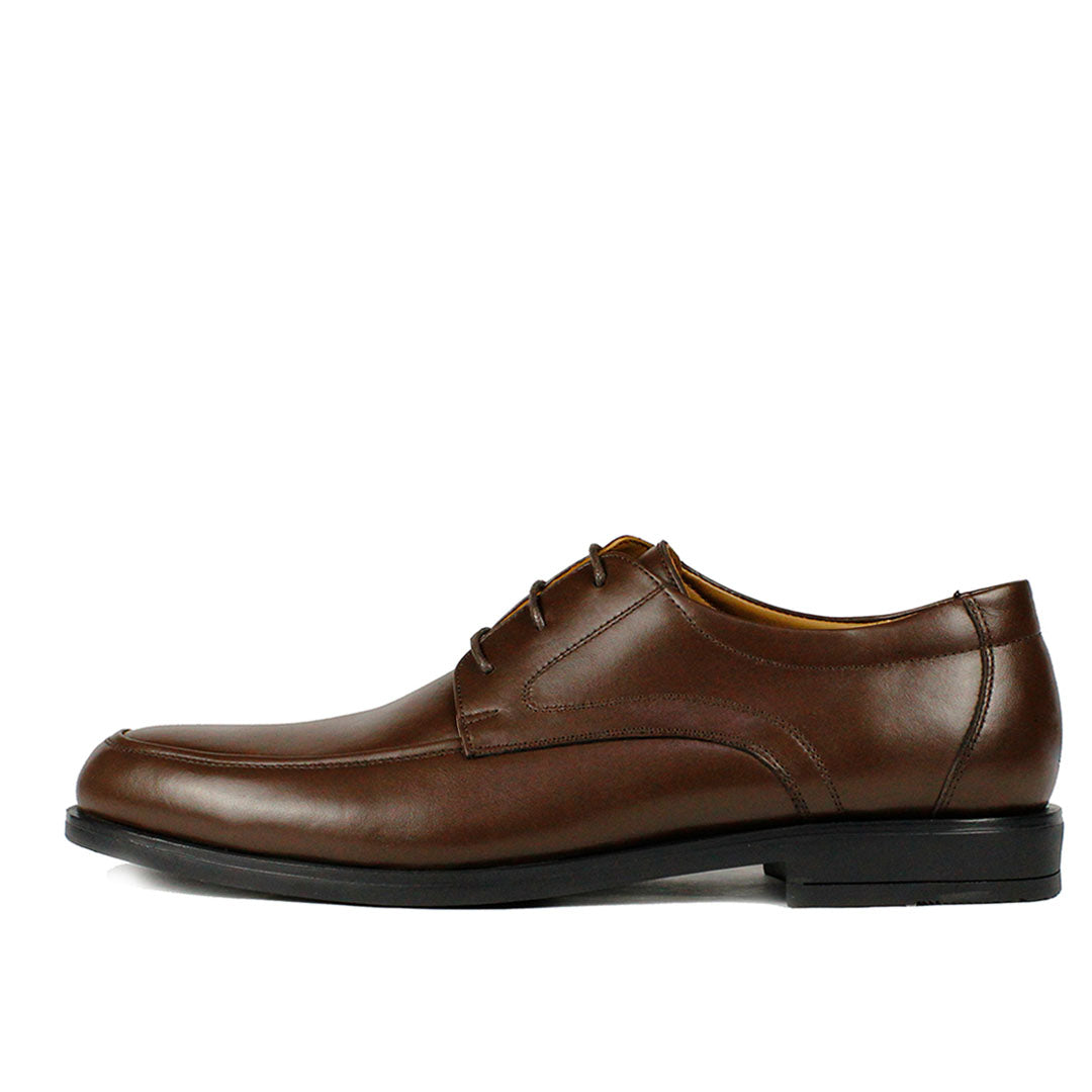 662 CHAUSSURE EN CUIR MARRON