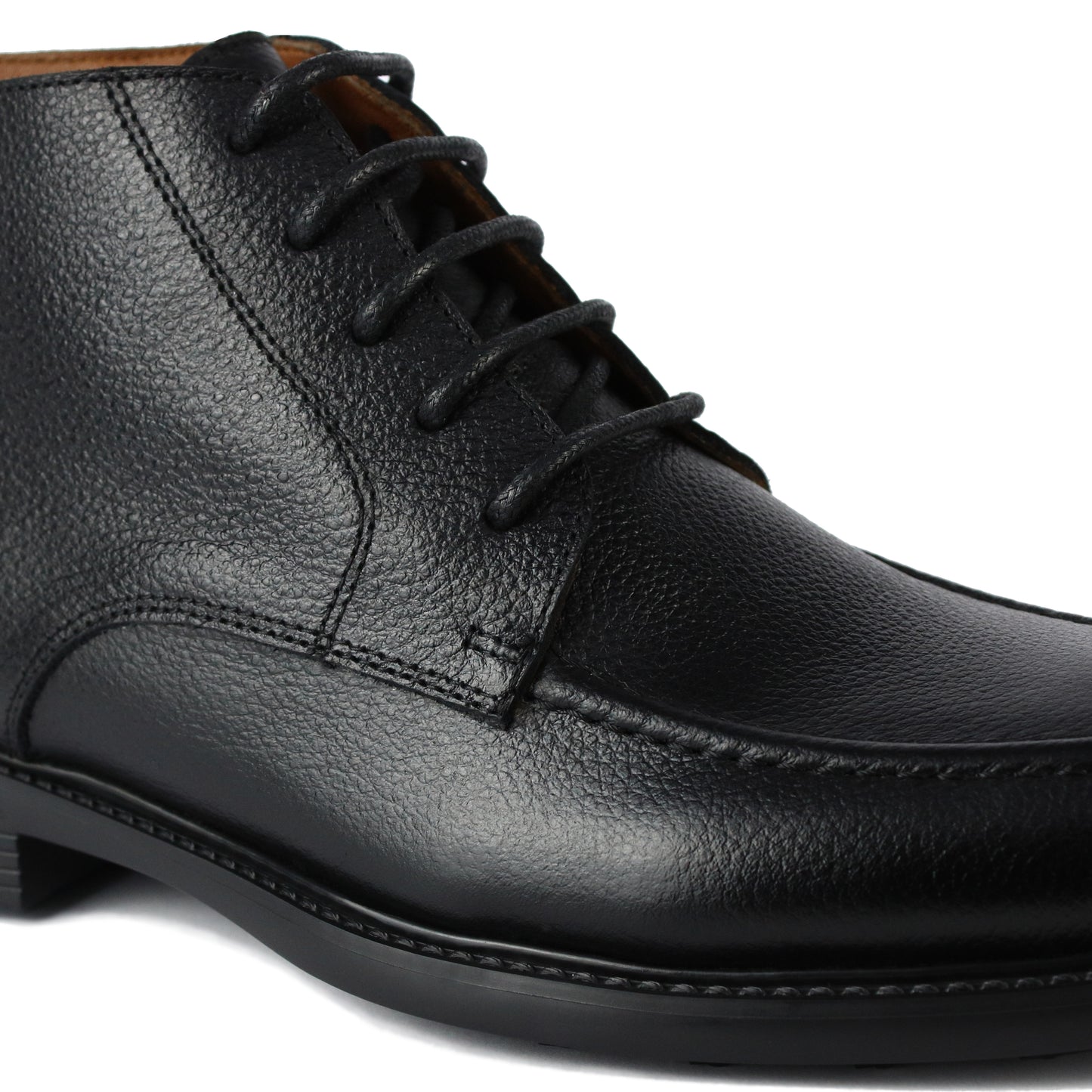 040 BOTTINE EN CUIR NOIR