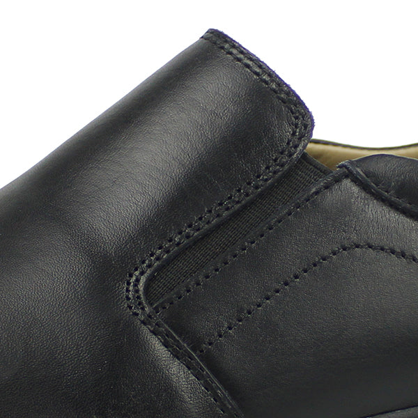 701 CHAUSSURE EN CUIR NOIR
