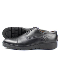 06 CHAUSSURE EN CUIR NOIR