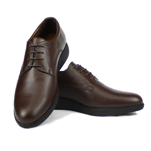 205 CHAUSSURE EN CUIR MARRON
