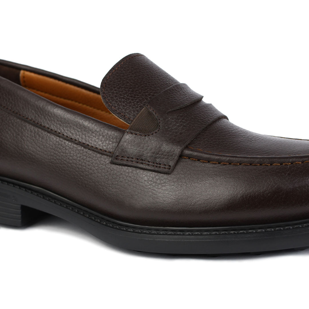 T05 MOCASSIN EN CUIR MARRON