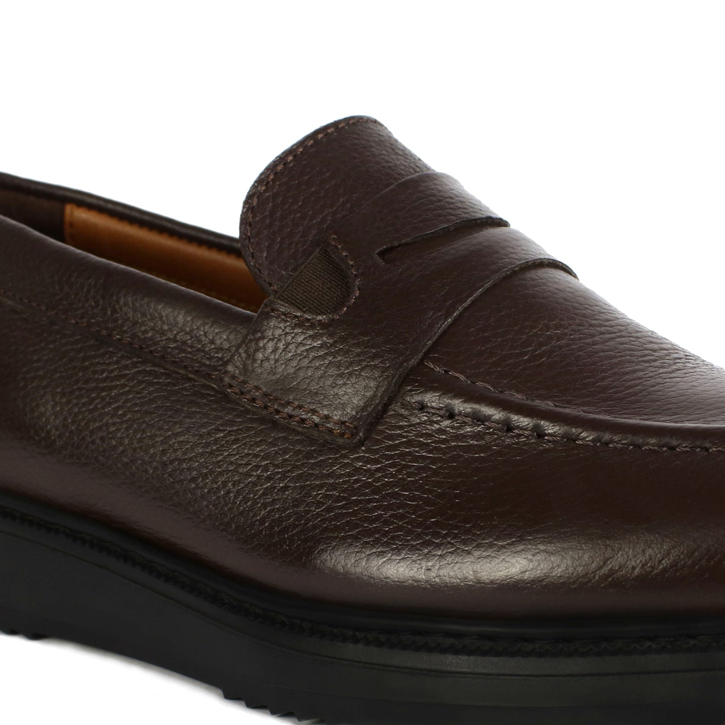 B 05 MOCASSIN EN CUIR MARRON