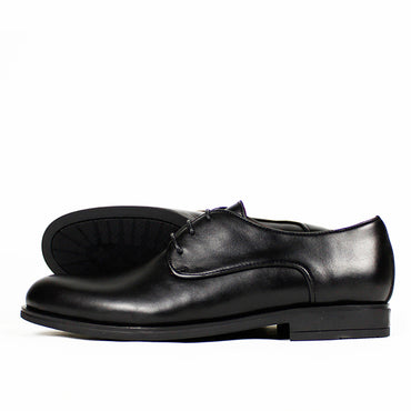 661 CHAUSSURE EN CUIR NOIR