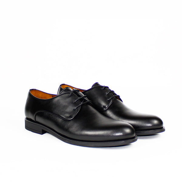 661 CHAUSSURE EN CUIR NOIR