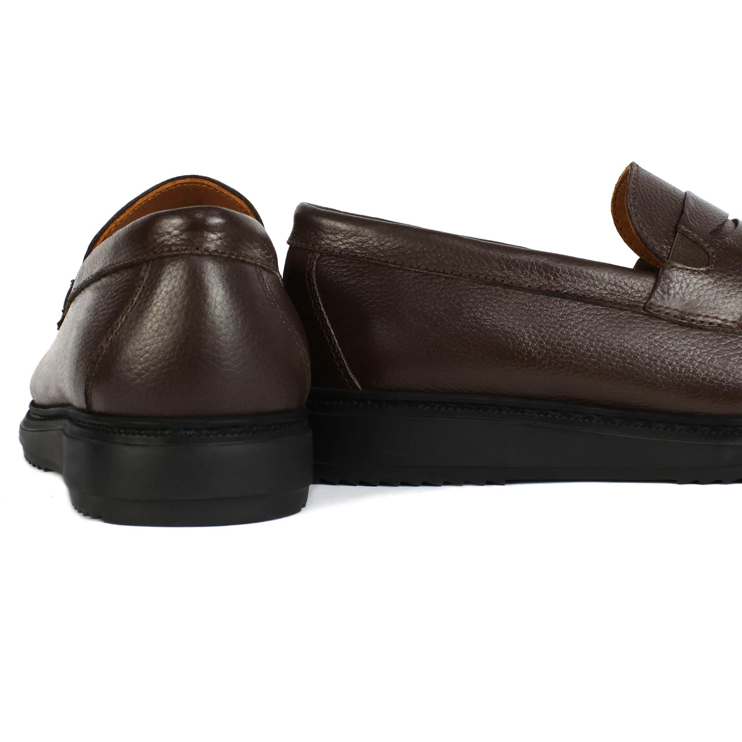 B 05 MOCASSIN EN CUIR MARRON