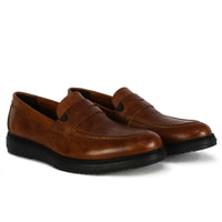 B 05 MOCASSIN EN CUIR CAMEL